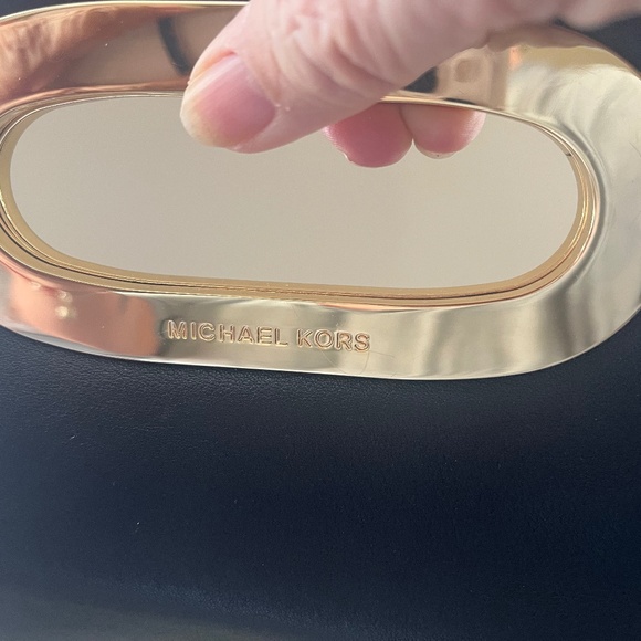 Michael Kors  Clutch - Picture 1 of 6